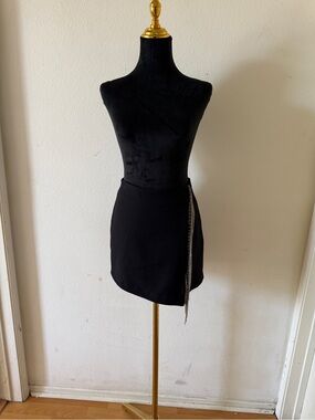 Zara Black Mini Skirt with Silver Chain Accent